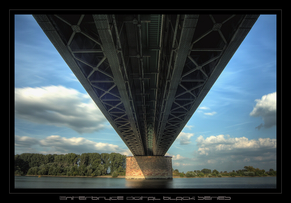 Rheinbrücke LU Nord