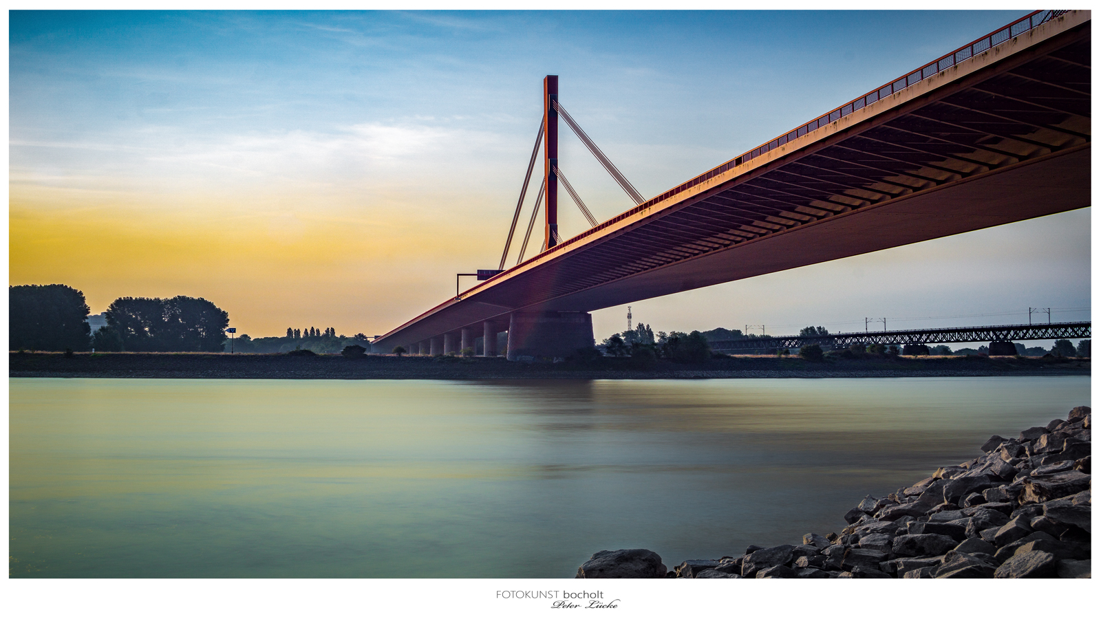 Rheinbrücke Morgenstimmung Landschaftsfotografie