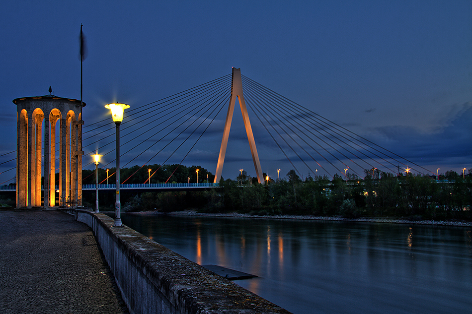 Rheinbrücke Neuwied