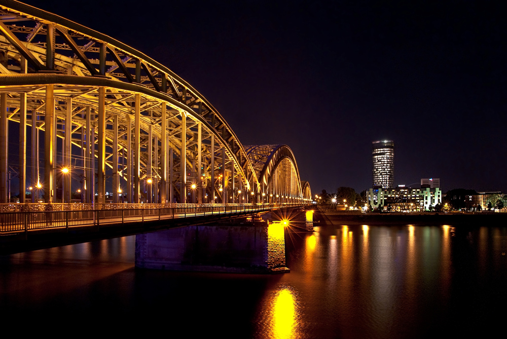 Rheinbrücke @night