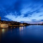 Rheinbrücke zur blauen Stunde