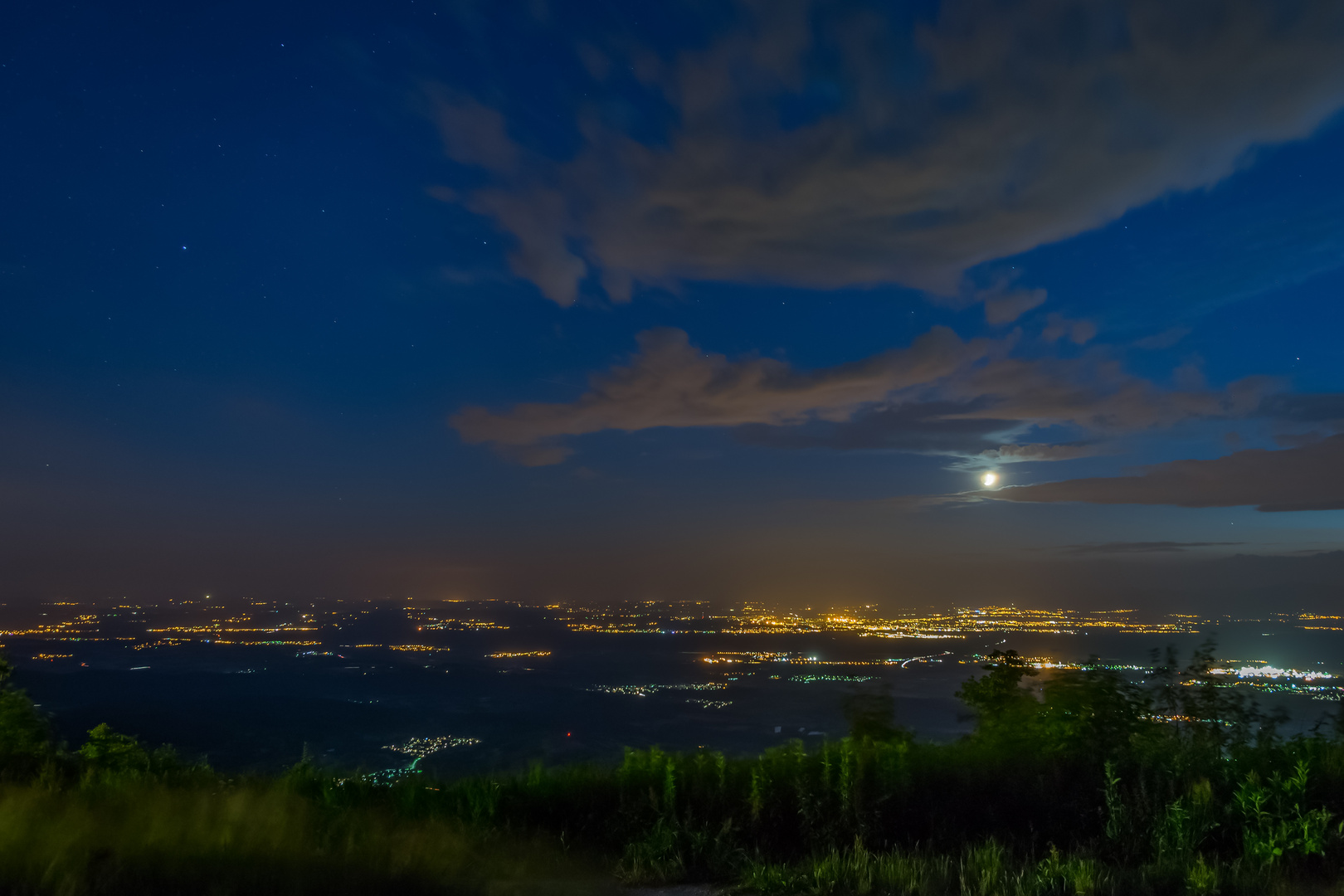 Rheinebene bei Nacht