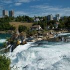 Rheinfall - auch bei wenig Wasser sehenswert