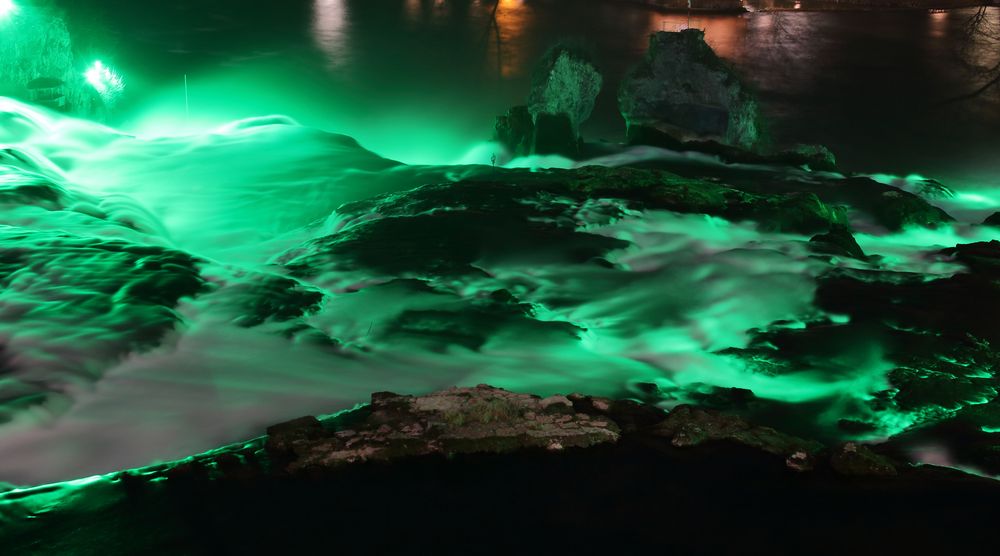 Rheinfall bei Nacht 3