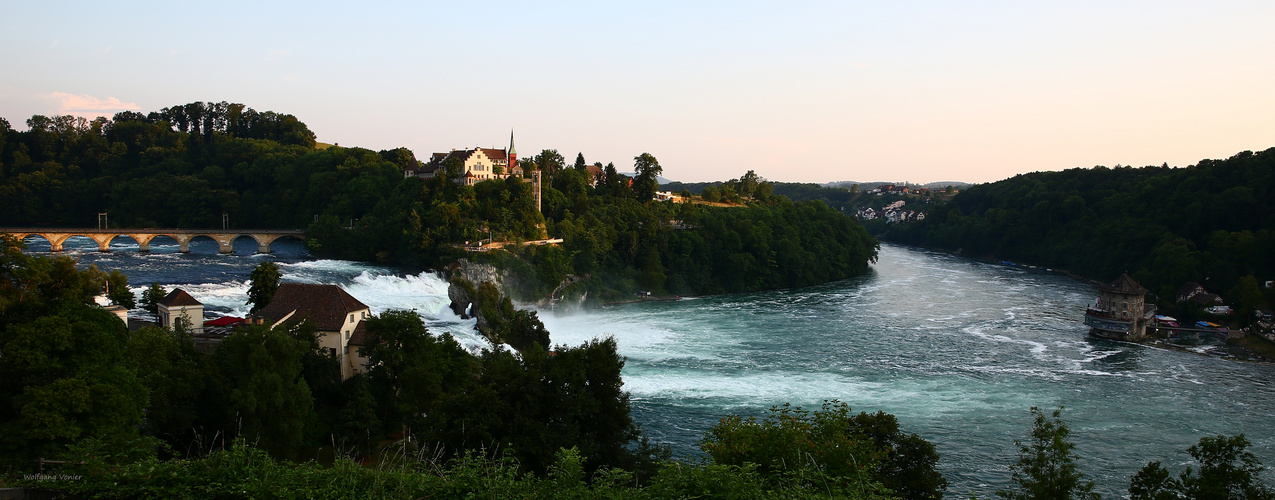 Rheinfall bei Schaffhausen/ Schweiz 