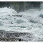 RHEINFALL en SUISSE