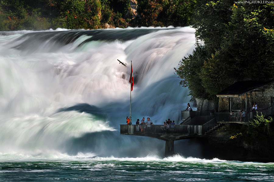 Rheinfall hautnah