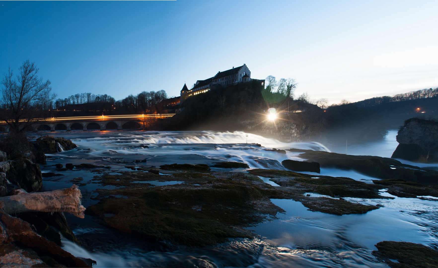 Rheinfall in der Blauenstunde