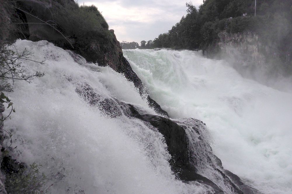 Rheinfall nahe dran