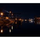 Rheinhafen bei Nacht......