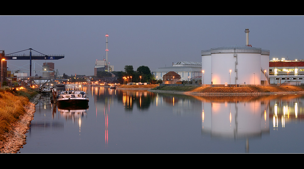 Rheinhafen Karlsruh