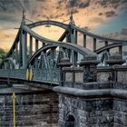   Rheinhafen Krefeld .....  historische Drehbrücke bei Kilometer 762,1