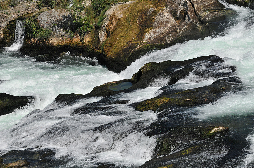 Rheinhilde am Rheinfall 06