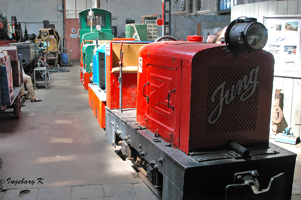 Rheinisches Industriebahn-Museum - Feldbahn mit Anhängern