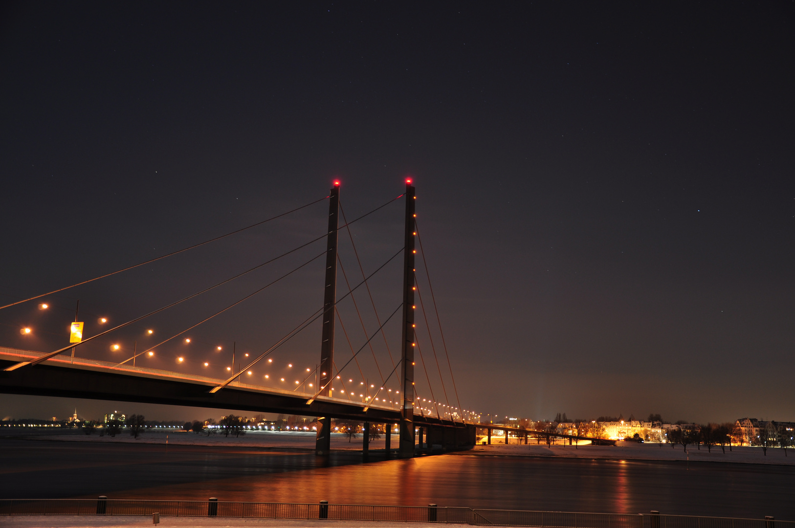 Rheinkniebrücke 2 @ Düsseldorf