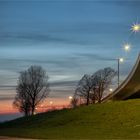 Rheinkniebrücke  der Landeshaupstadt Düsseldorf ...