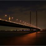 Rheinkniebrücke  Düsseldorf ...