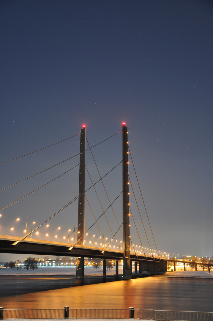 Rheinkniebrücke @ Düsseldorf