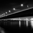 Rheinkniebrücke Düsseldorf + Großer Wagen