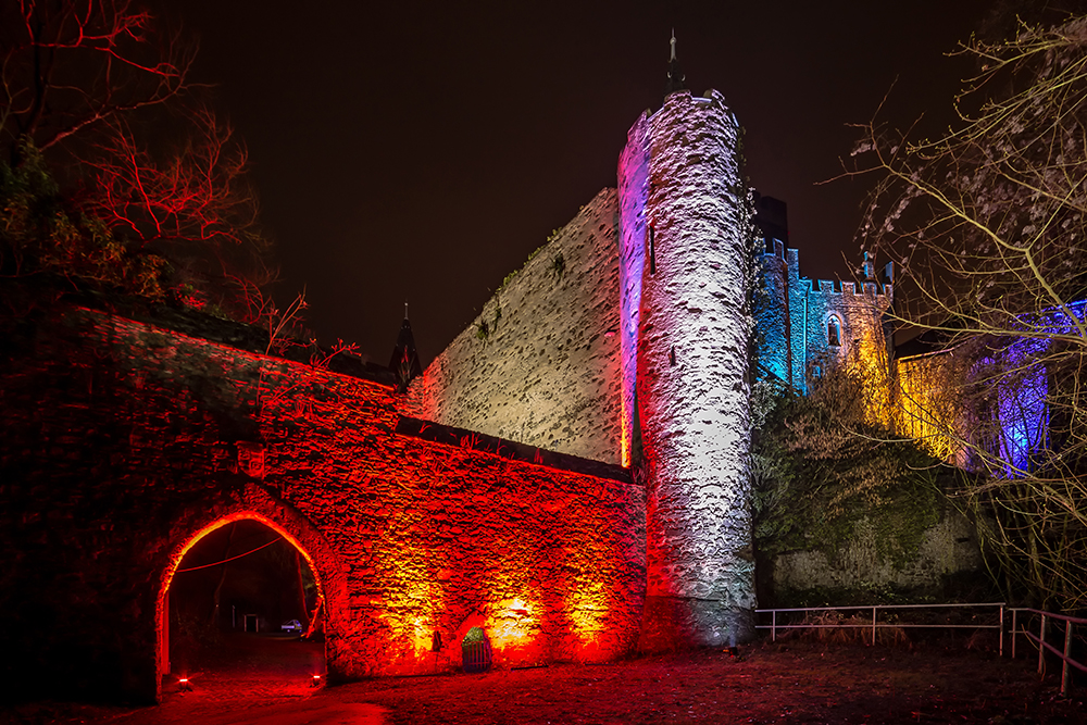 Rheinleuchten 2016 - der Eingang zur Burg Lahneck