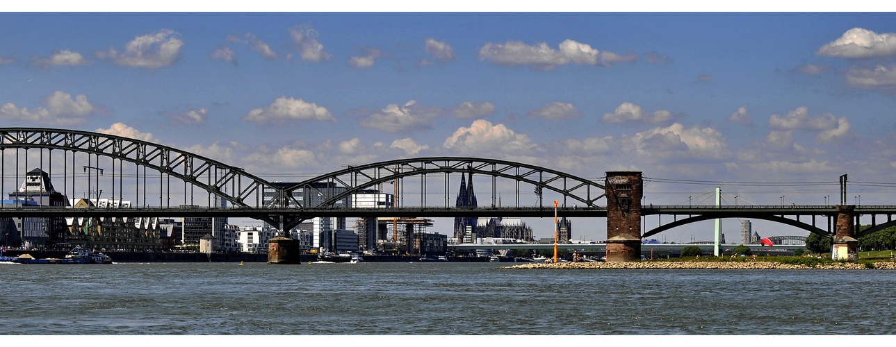 Rheinpanorama am Pfingstmontag