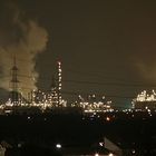 Rheinpanorama bei Köln in der Nacht