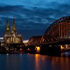 Rheinpanorama mit Dom: Nachtaufnahme: Kein HDR