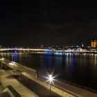 Rheinpromenade bei Nacht