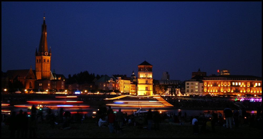 Rheinpromenade in Düsseldorf