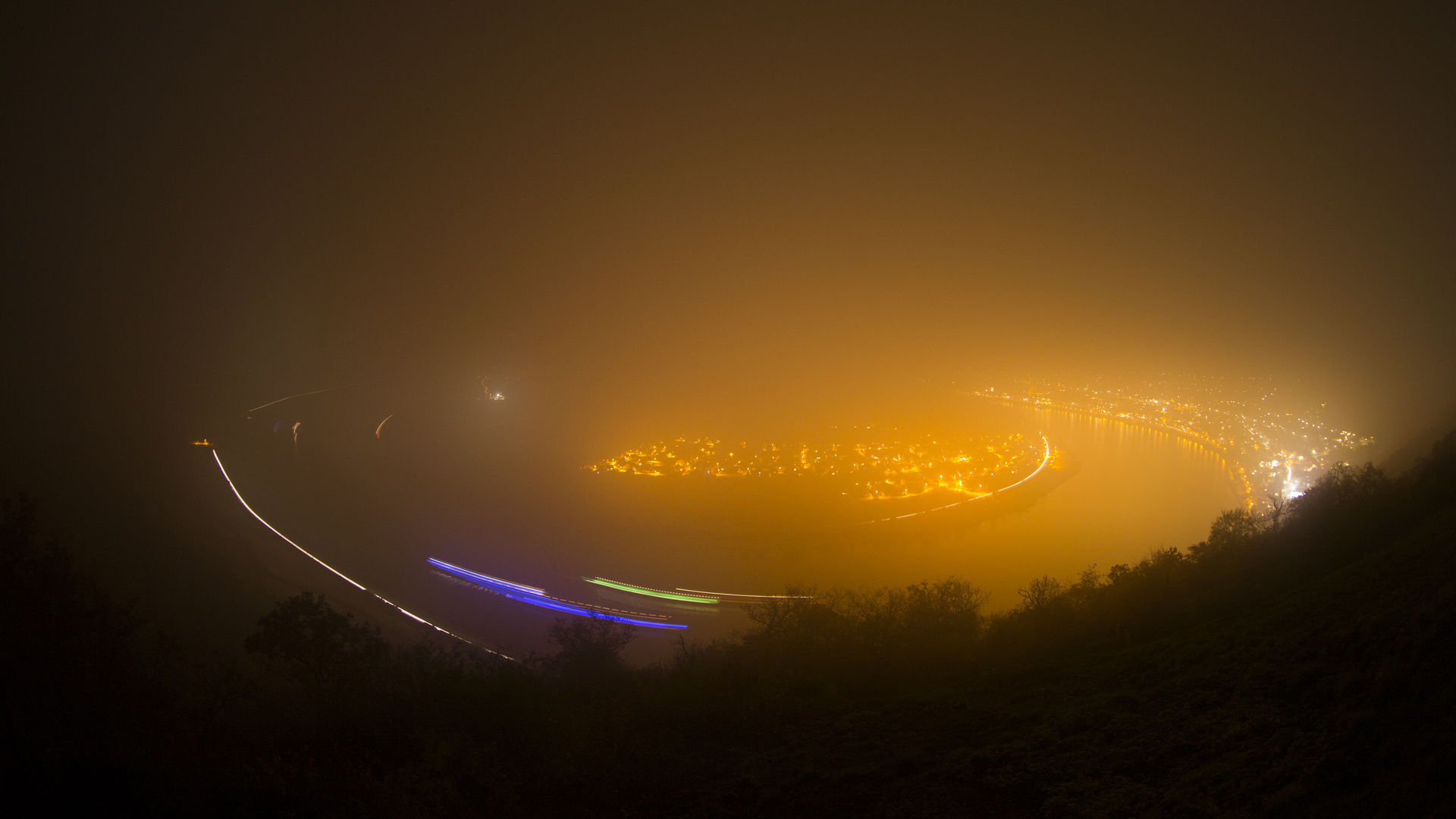 Rheinschleife bei Boppard bei Nacht & Nebel