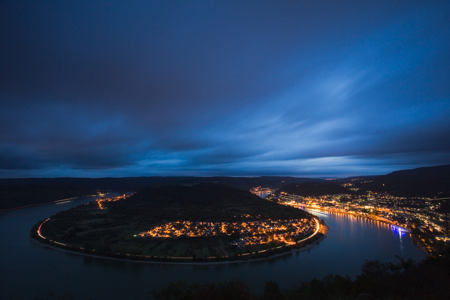 Rheinschleife bei Boppard zur Blauen Stunde