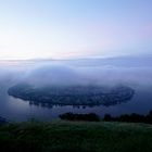 Rheinschleife in Nebel