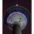 Rheinturm bei Nacht