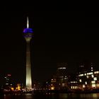 Rheinturm bei Nacht