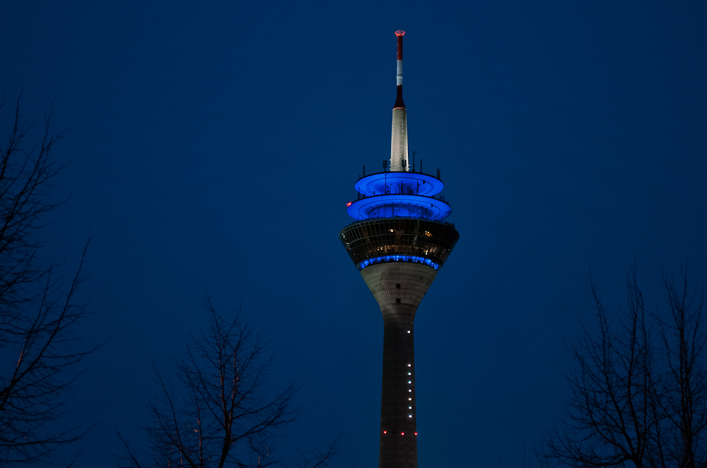 Rheinturm - blue -