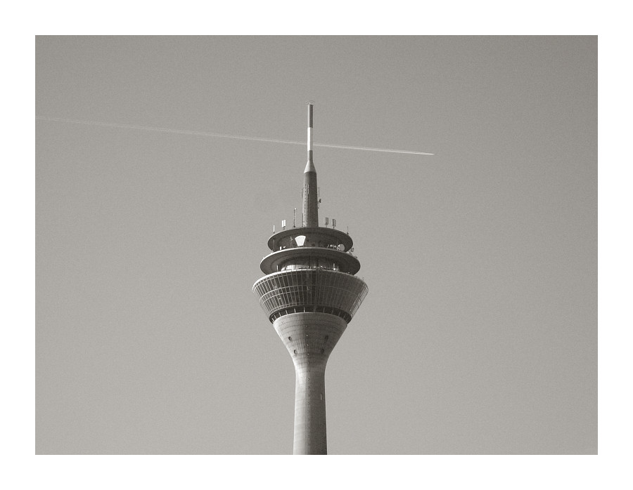 Rheinturm Düsseldorf