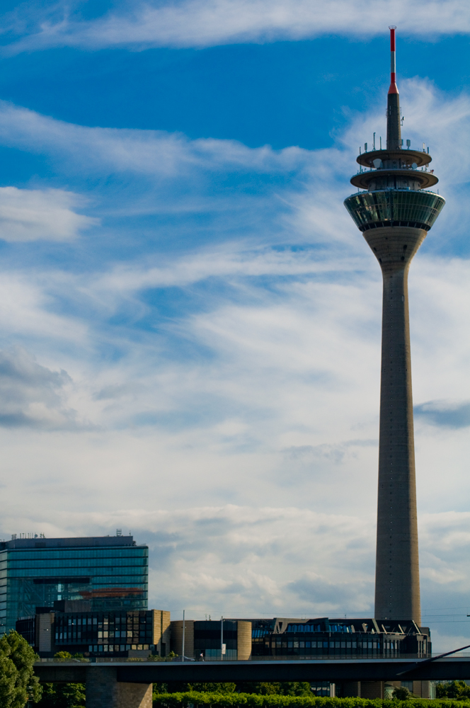 Rheinturm Düsseldorf