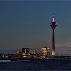 Rheinturm Düsseldorf ...