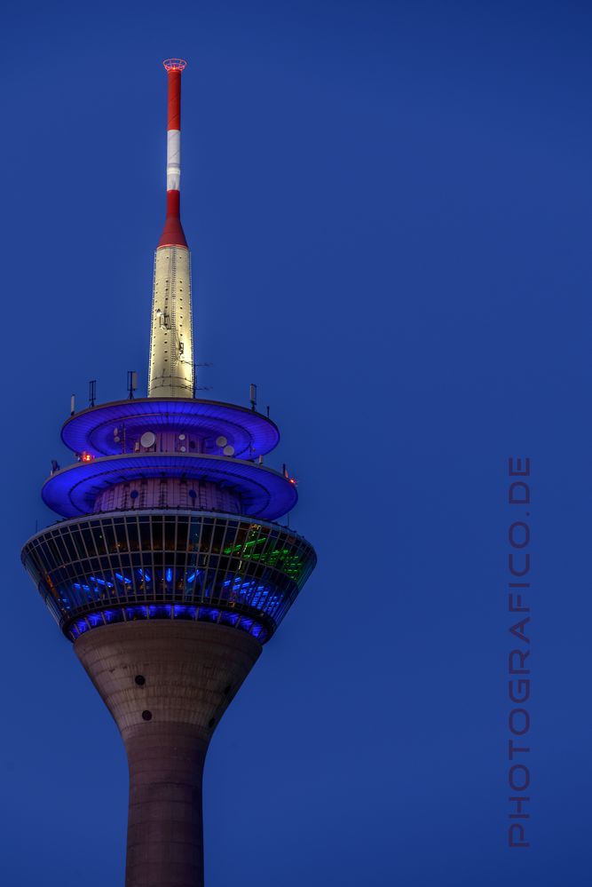 Rheinturm Düsseldorf