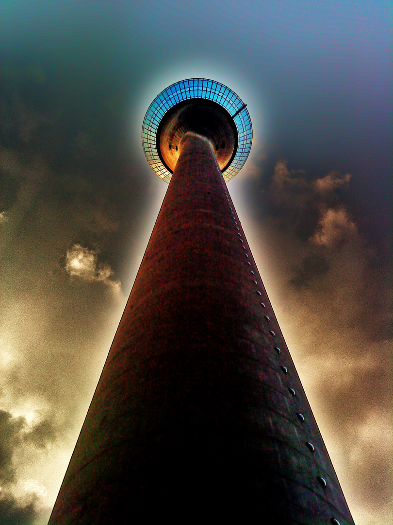 Rheinturm Düsseldorf