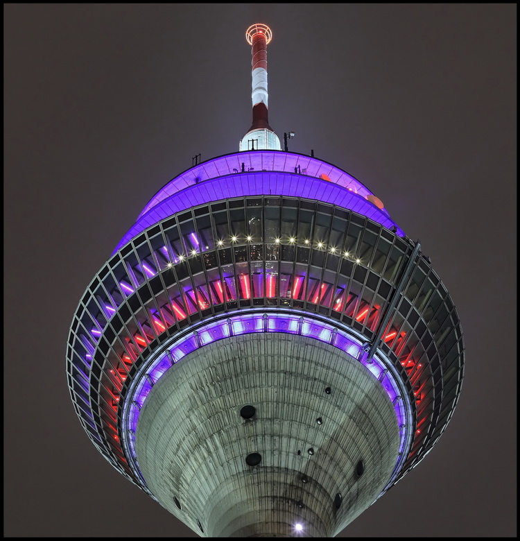 Rheinturm Düsseldorf