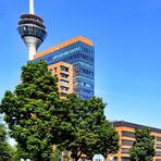 Rheinturm in Düsseldorf