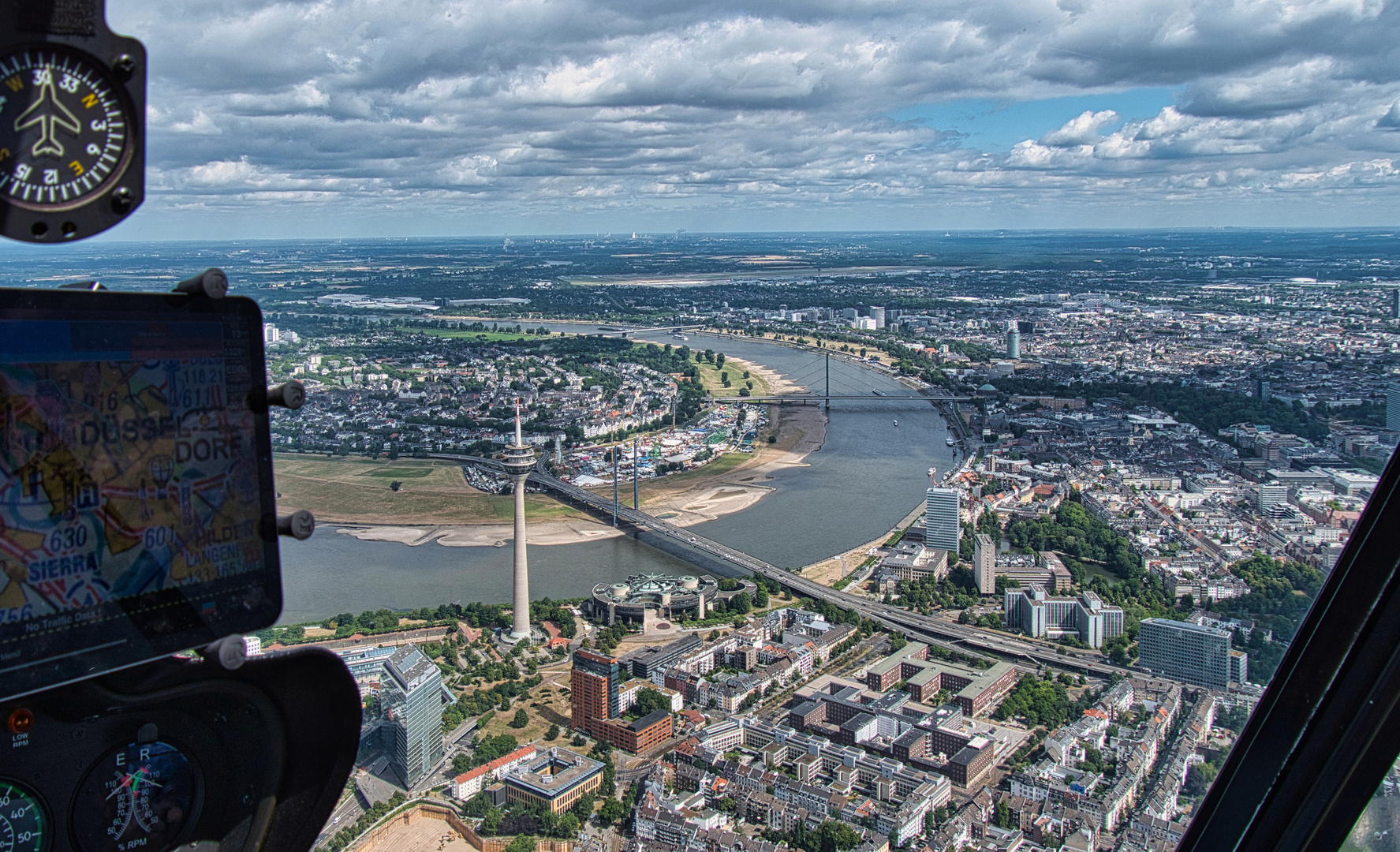 Rheinturm von oben