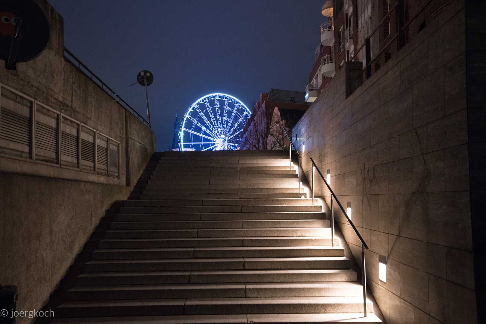 Rheinufer, Düsseldorf bei Nacht