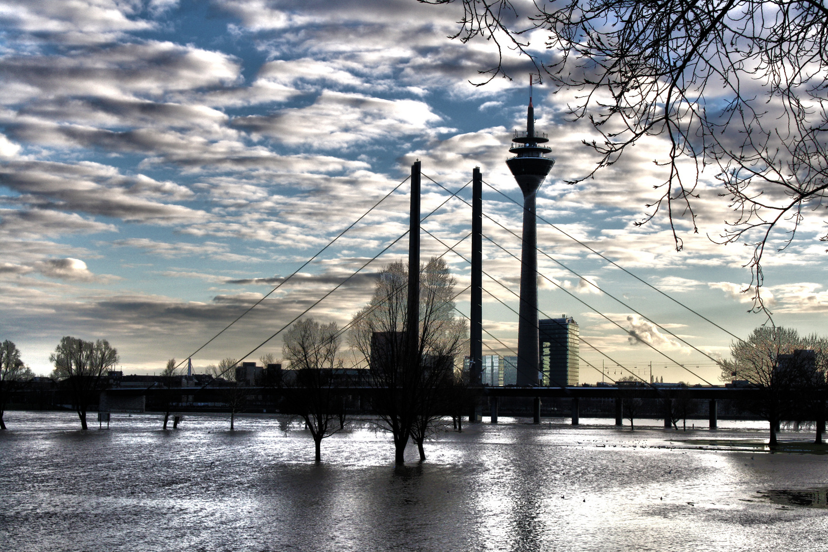 Rheinufer Düsseldorf