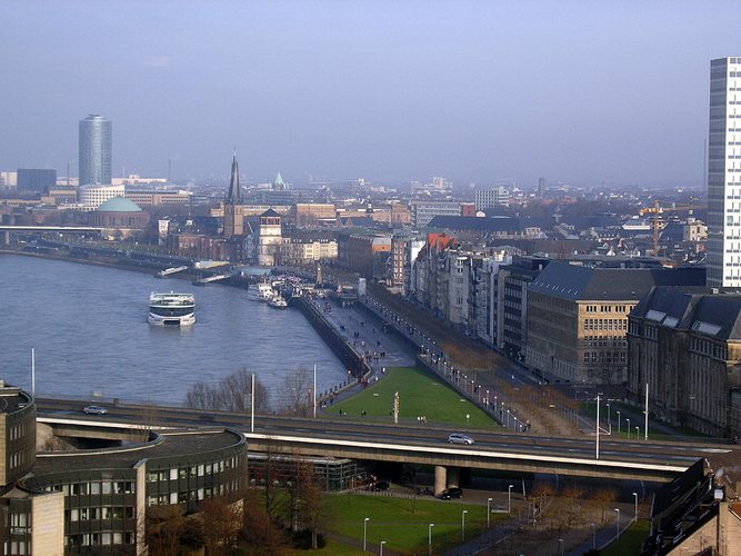 Rheinufer in Düsseldorf