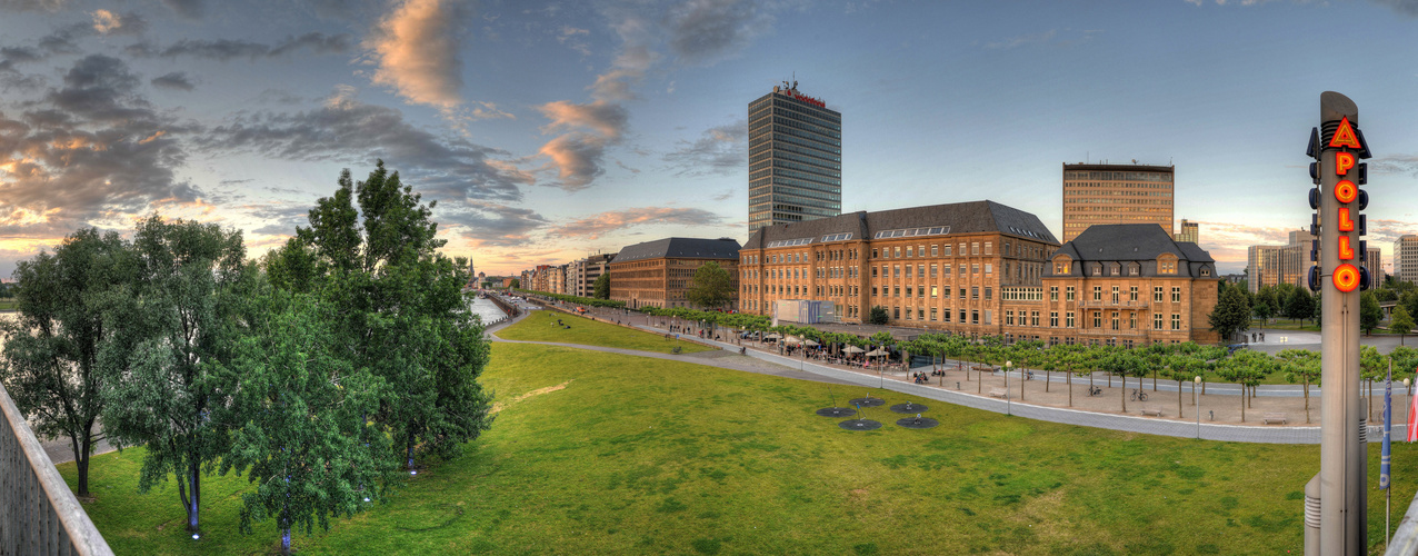 Rheinuferpanorama Düsseldorf