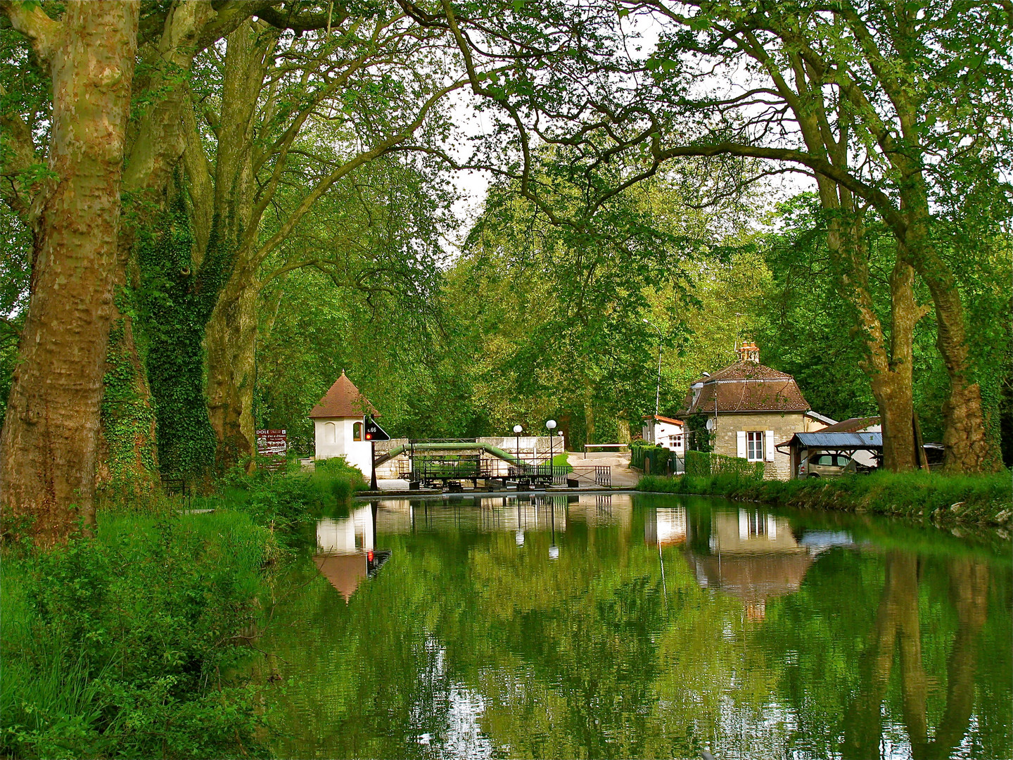 ...RHÔNE - RHIN CANAL 1...