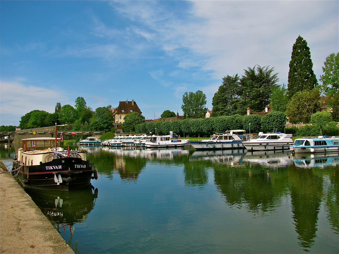 ...RHÔNE - RHIN CANAL 4..