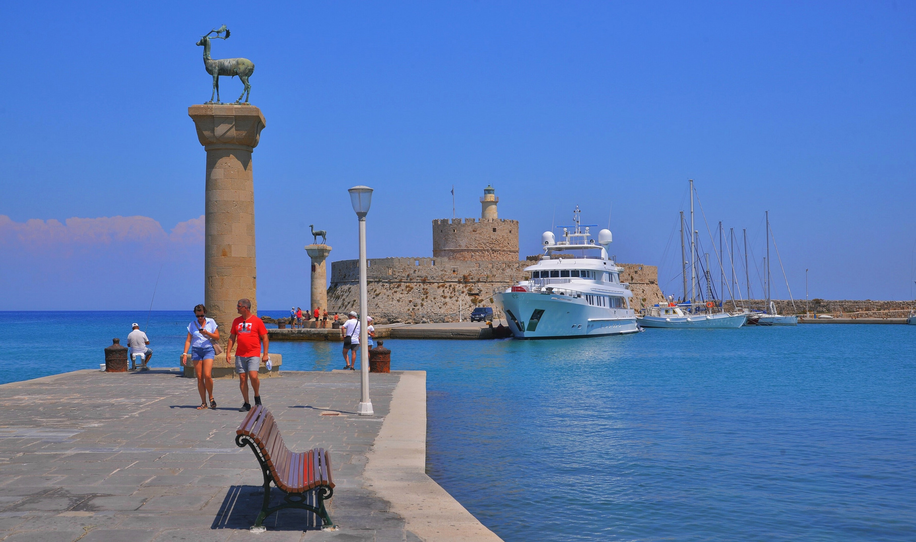 Rhodos, am Hafen von Rhodos-Stadt